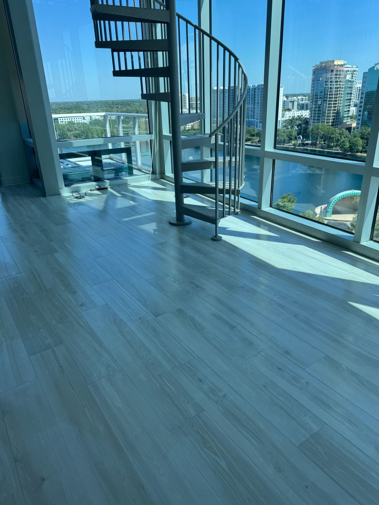 Porcelain tile flooring in a bright room